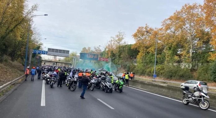 Photo de la galerie FMF Isère — Jeunes motards